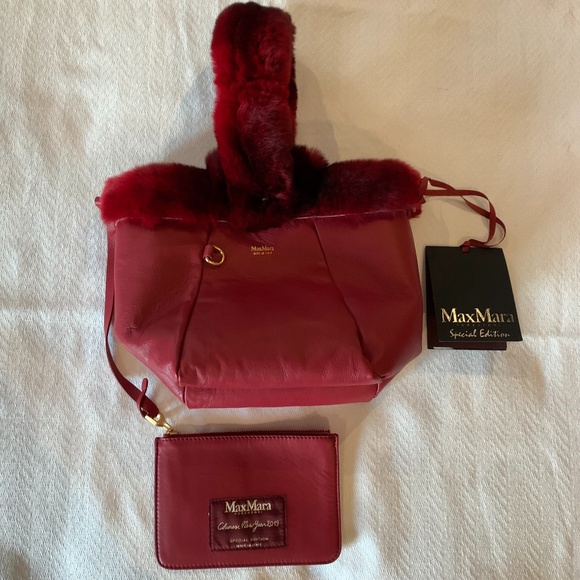 MaxMara Leather and Fur Reversible Bag, Special Edition, Red - Picture 2 of 16